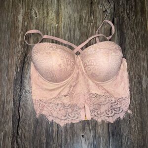 Old school “vintage” Charlotte Russe size small cropped padded top. Dusty rose